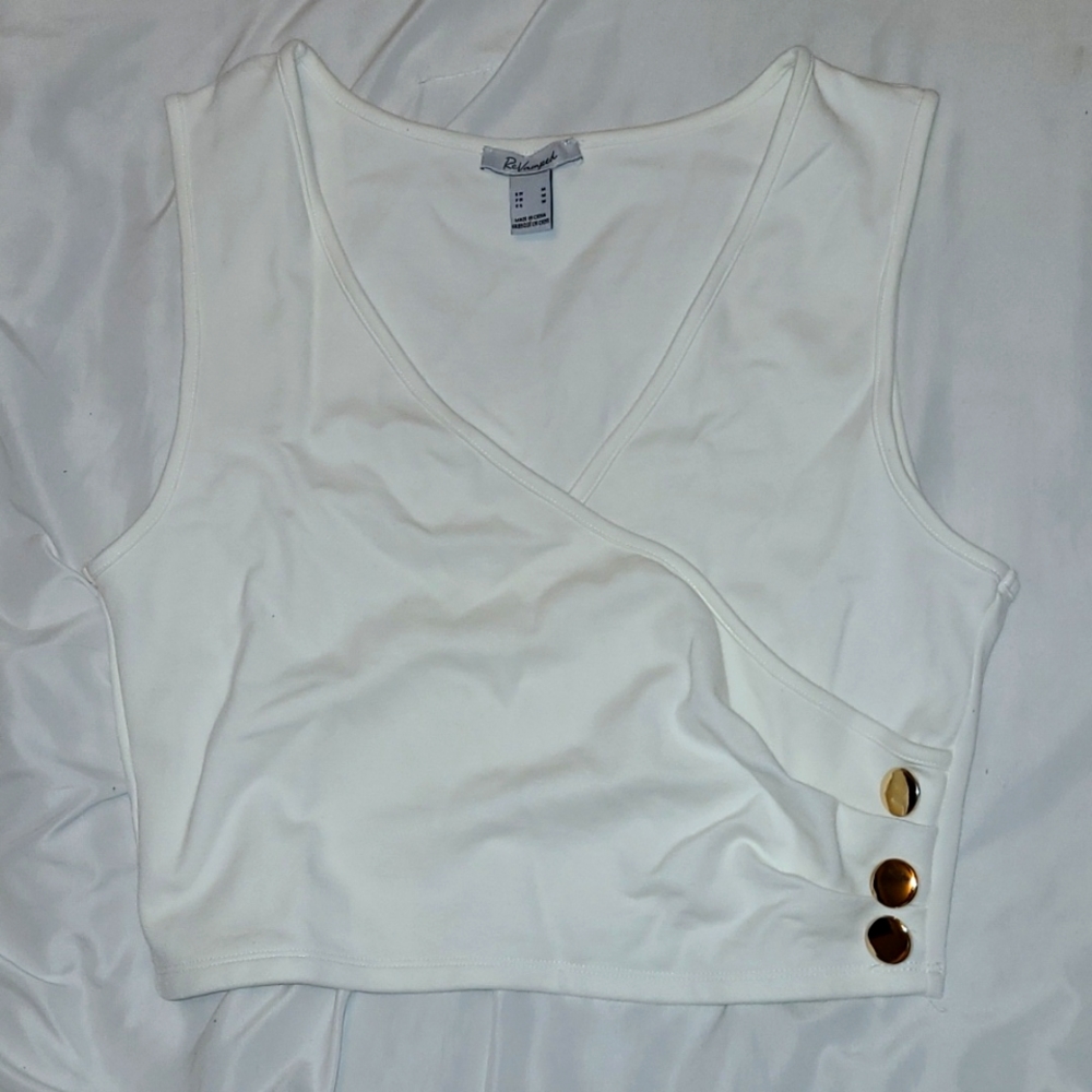 Revamped White Sleeveless Ruched Crop Tank Top with Gold Button Accents